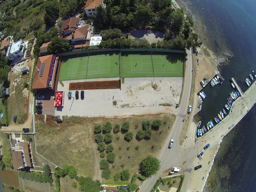 Villa Egida Capris Lovrecica  Exterior photo