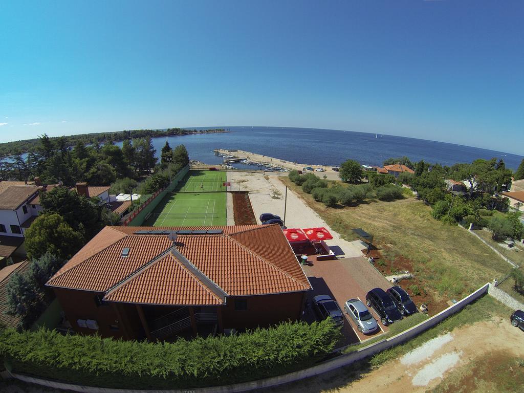 Villa Egida Capris Lovrecica  Exterior photo